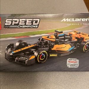 NEW LEGO Speed Champions McLaren 2023 Formula 1 Car Set Orange Black 245 pieces